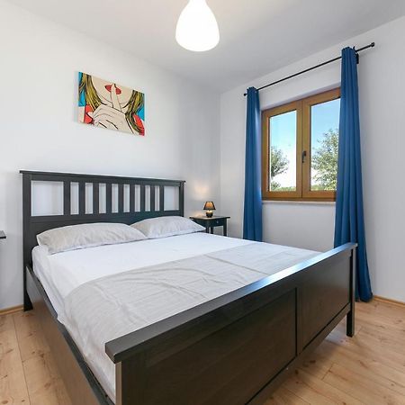 Grebac Villa Kaštelir Eksteriør bilde
