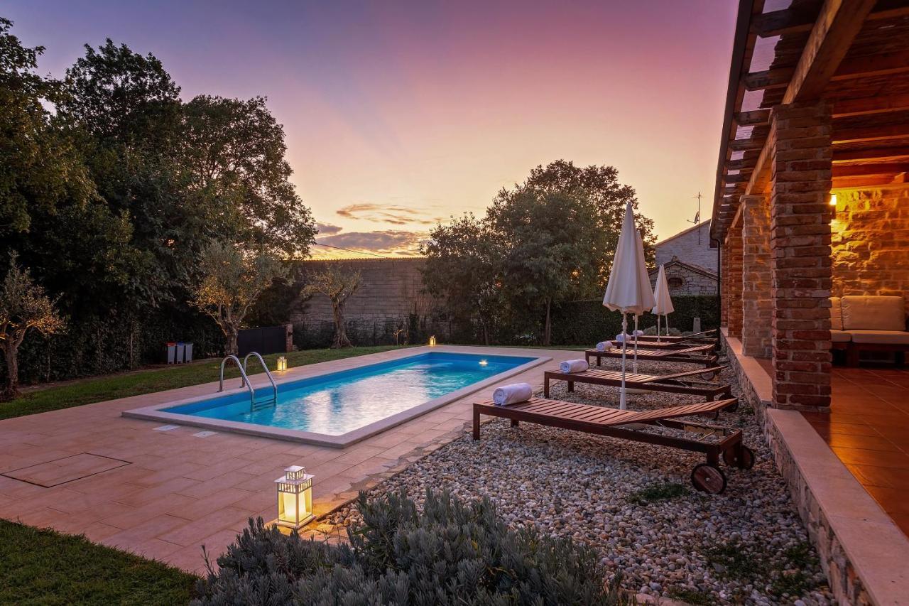 Grebac Villa Kaštelir Eksteriør bilde